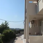 شقة Anemomilos View